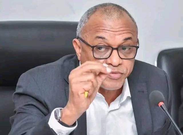 Rentrée scolaire : le gouvernement recule face aux syndicats