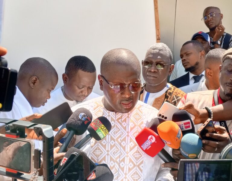 Guinée : la Jeunesse Présidentielle organise une lecture du Saint Coran en soutien à la candidature du Général Mamadi Doumbouya
